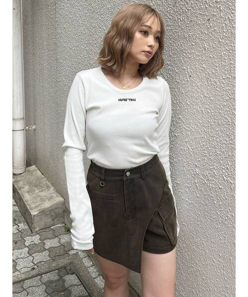 MURUA（ムルーア）の「ロゴラメテレコトップス（Tシャツ/カットソー・レディース・ホワイト/グレー/レッド/ブラック・FREE）」の16枚目の写真