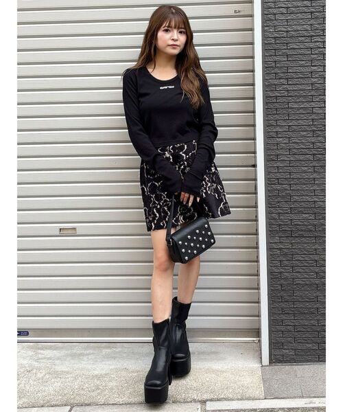 MURUA（ムルーア）の「ロゴラメテレコトップス（Tシャツ/カットソー・レディース・ホワイト/グレー/レッド/ブラック・FREE）」の8枚目の写真