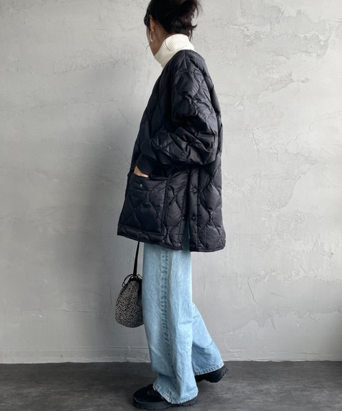 TAION（タイオン）の「[TAION/タイオン] MILITARY ソフトシェル オーバーサイズクルーネックダウンジャケット（ダウンジャケット/コート・レディース・ブラック/オリーブ/オフホワイト・XL/L/M）」の21枚目の写真