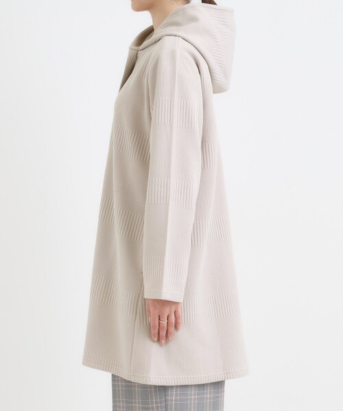 SHOO・LA・RUE（シューラルー）の「【高レビュー/春まで着られる】体型をカバーしながらスマートに魅せる ラインジャカードコーディガン（カーディガン/ボレロ・レディース・ネイビー/グレー系その他/ライトベージュ/オリーブ・01/02/03/04）」の22枚目の写真