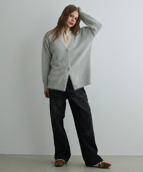Mirette(ミレット)の「フェザータッチオーバーカーディガン / Feather Touch Oversized Cardigan(カーディガン/ボレロ・レディース・グレー/ブラウン/ライトグレー・FREE)」の7枚目の写真