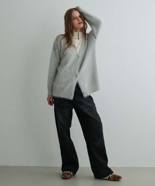 Mirette(ミレット)の「フェザータッチオーバーカーディガン / Feather Touch Oversized Cardigan(カーディガン/ボレロ・レディース・グレー/ブラウン/ライトグレー・FREE)」の8枚目の写真