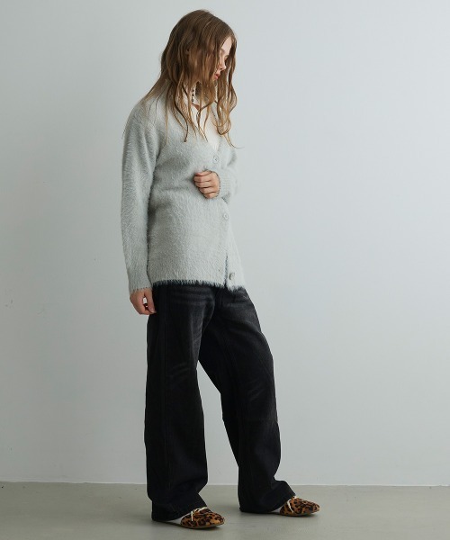 Mirette(ミレット)の「フェザータッチオーバーカーディガン / Feather Touch Oversized Cardigan(カーディガン/ボレロ・レディース・グレー/ブラウン/ライトグレー・FREE)」の11枚目の写真