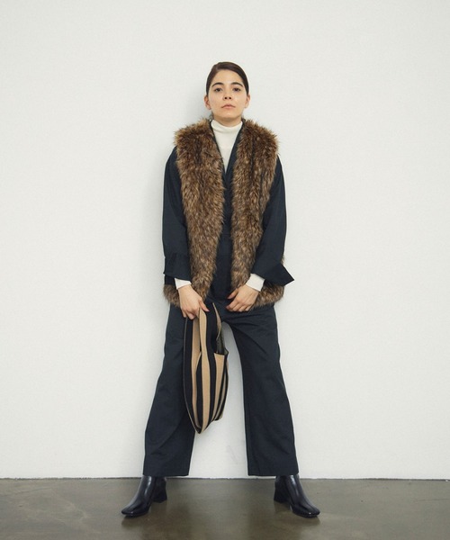 merrylatte（メリーラテ）の「ファーベスト"MATAGI"（ベスト・レディース・ブラウン・FREE）」の5枚目の写真