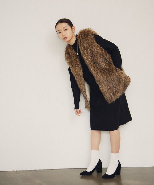 merrylatte（メリーラテ）の「ファーベスト"MATAGI"（ベスト・レディース・ブラウン・FREE）」の4枚目の写真