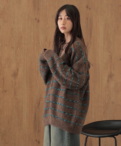 SUWDEE(スーディー)の「border over size knit cardigan(カーディガン/ボレロ・レディース・グレー/ブラウン/ホワイト・FREE)」の17枚目の写真