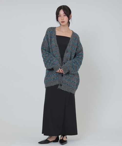 SUWDEE(スーディー)の「border over size knit cardigan(カーディガン/ボレロ・レディース・グレー/ブラウン/ホワイト・FREE)」の8枚目の写真