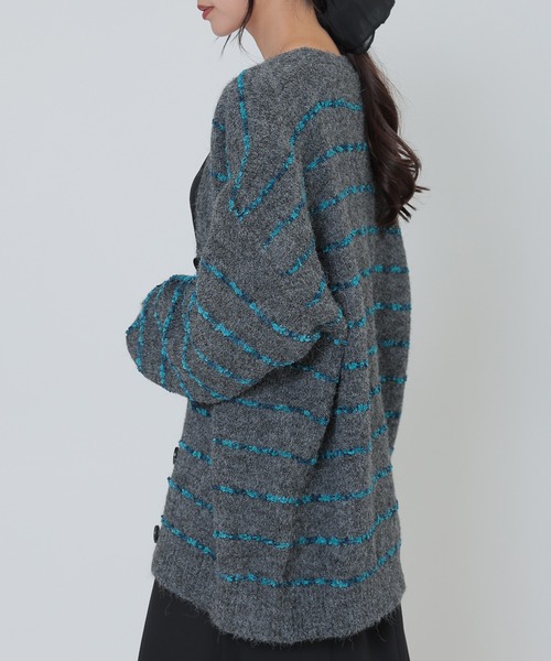 SUWDEE(スーディー)の「border over size knit cardigan(カーディガン/ボレロ・レディース・グレー/ブラウン/ホワイト・FREE)」の10枚目の写真