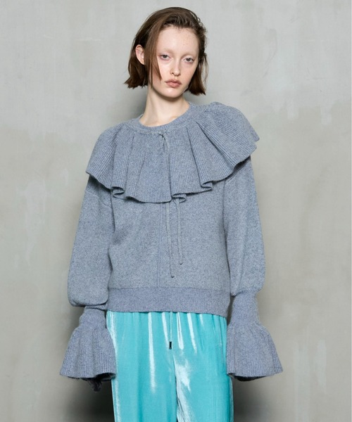 MAISON SPECIAL(メゾンスペシャル)の「2way Ruffle Collar Knit / 2WAYラッフルカラーニット(ニット/セーター・レディース・ブラック/グレー/ホワイト・FREE)」の3枚目の写真