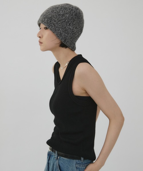 VION(ヴィオン)の「ベーシックリブニットタンクトップ / Basic Rib Knit Tanktop(タンクトップ・レディース・グレー/ブラック/ブラウン・FREE)」の2枚目の写真