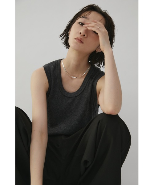 VION(ヴィオン)の「ベーシックリブニットタンクトップ / Basic Rib Knit Tanktop(タンクトップ・レディース・グレー/ブラック/ブラウン・FREE)」の9枚目の写真