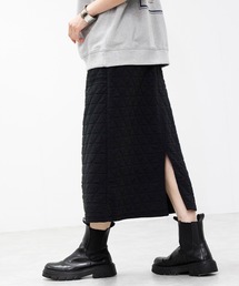 トライアングルキルト ストレートスカート