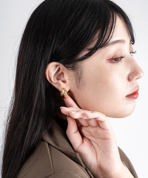 JENNYBIRD(ジェニーバード)の「【JENNY BIRD/ジェニーバード】ミニフープ風デザインピアス Mini Florence Earrings(ピアス(両耳用)・レディース・シルバー/ゴールド/シルバー×ゴールド・FREE)」の14枚目の写真