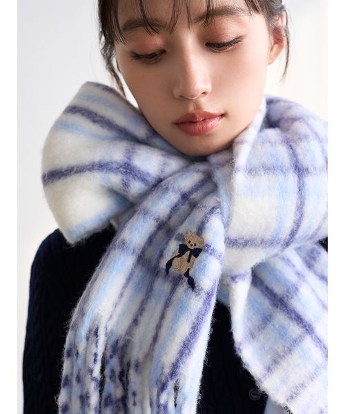 SNIDEL（スナイデル）の「リボンベアーマフラー（マフラー・レディース・アイボリー/ライトブルー/ベージュ・F）」の13枚目の写真