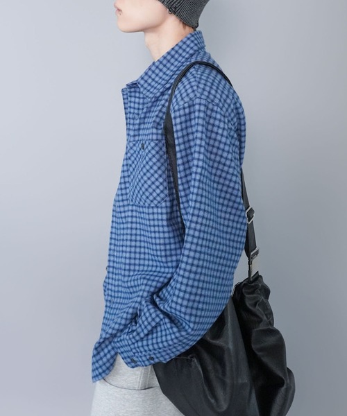 SPINNS（スピンズ）の「ネルチェックシャツ/ギンガム/ブロック/オンブレ（シャツ/ブラウス・メンズ・ブラック/ベージュ/ネイビー/ブラウン/オフホワイト/ブルー・ONESIZE）」の18枚目の写真