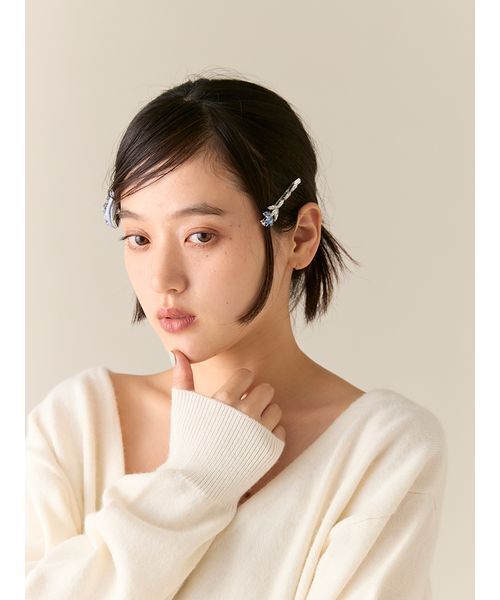 LILY BROWN(リリーブラウン)の「Lilywingビジューヘアピンセット(ヘアピン・レディース・ブルー/アイボリー/ブラック・F)」の16枚目の写真