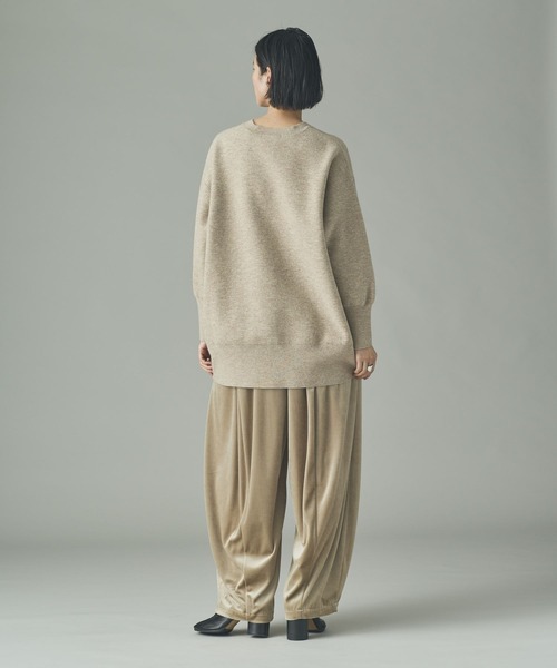 Curensology(カレンソロジー)の「Curensology(カレンソロジー)/ダブルフェイスロングニットプルオーバー(ニット/セーター・レディース・グレー/ライトベージュ・FREE)」の8枚目の写真