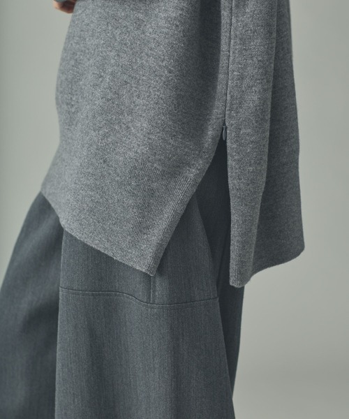 Curensology(カレンソロジー)の「Curensology(カレンソロジー)/ダブルフェイスロングニットプルオーバー(ニット/セーター・レディース・グレー/ライトベージュ・FREE)」の18枚目の写真