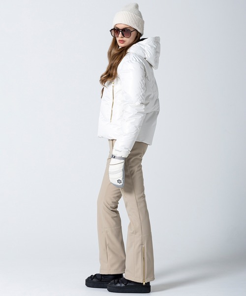 phenix(フェニックス)の「phenix(フェニックス)Irregular Cutting Down Jacket イレギュラーカッティング ダウンジャケット スキージャケット(保温性/耐水性)(その他アウター・レディース・ホワイト/ブラック/ベージュ/クリアグリーン・M/L/S)」の21枚目の写真