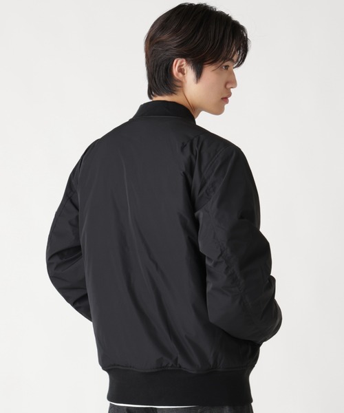Alpha Industries(アルファインダストリーズ)の「Alpha Industries/アルファ インダストリーズ/REVERSIBLE ONION QUILTED MA-1 FLIGHT JACKET/リバーシブル オニオン キルテッド エムエーワン フライト ジャケット(MA-1・メンズ・ブラック/オリーブ系・M/2XL/XL/L)」の3枚目の写真