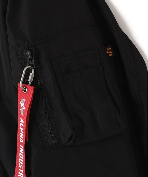 Alpha Industries(アルファインダストリーズ)の「Alpha Industries/アルファ インダストリーズ/REVERSIBLE ONION QUILTED MA-1 FLIGHT JACKET/リバーシブル オニオン キルテッド エムエーワン フライト ジャケット(MA-1・メンズ・ブラック/オリーブ系・M/2XL/XL/L)」の13枚目の写真