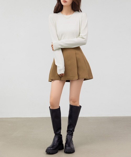 DAY CLOSET(デイ クローゼット)の「何気ない日も、きれいに見せる。長袖クルーネックリブニットトップス レディース(ニット/セーター・レディース・サンドベージュ/ホワイト系その他/ダークブラウン/ホワイト/グレー/ブラック/レッド・FREE)」の10枚目の写真