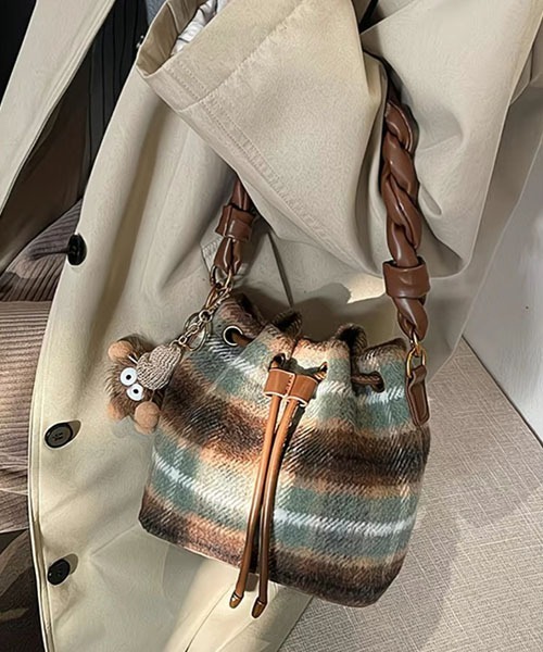 gossip！ロサンゼルス（ゴシップロサンゼルス）の「Y2K チェックパターン 2way巾着ショルダーバック（ハンドバッグ・レディース・グレー/ブラウン/グリーン・FREE）」の19枚目の写真