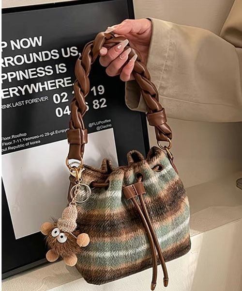 gossip！ロサンゼルス（ゴシップロサンゼルス）の「Y2K チェックパターン 2way巾着ショルダーバック（ハンドバッグ・レディース・グレー/ブラウン/グリーン・FREE）」の17枚目の写真