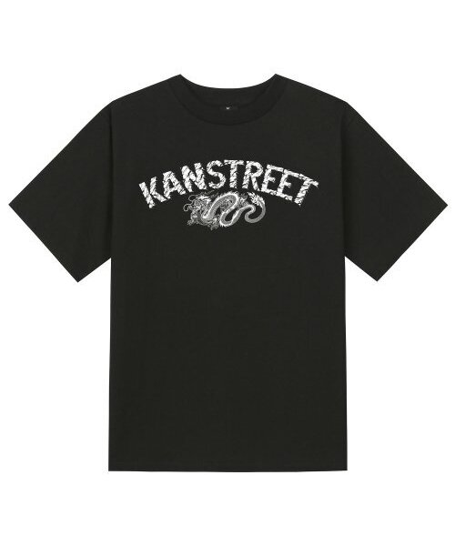 KAN6312(カン6312)の「KTB0170 レタリングドラゴン半袖Tシャツ - ブラック(Tシャツ/カットソー・メンズ・その他・LARGE/X-LARGE/SMALL/MEDIUM)」の1枚目の写真