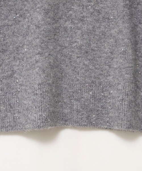 NOLLEY’S Sophi（ノーリーズソフィ）の「《手洗い可能》モヘヤスパンコールVネックプルオーバー（ニット/セーター・レディース・ブラウン/ライトグレー/ホワイト/グレー・38）」の13枚目の写真