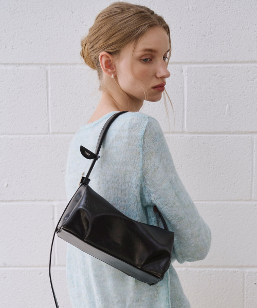 mur（ミュール）の「Bento bag(10color)（ショルダーバッグ・レディース・ライトイエロー/ブラウン/カーキ/ブラック/ダークブラウン/Cream/バーガンディー/ダークブラウン系/ベージュ系/スカイブルー系・FREE）」の19枚目の写真