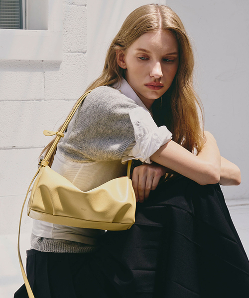 mur（ミュール）の「Bento bag(10color)（ショルダーバッグ・レディース・ライトイエロー/ブラウン/カーキ/ブラック/ダークブラウン/Cream/バーガンディー/ダークブラウン系/ベージュ系/スカイブルー系・FREE）」の20枚目の写真