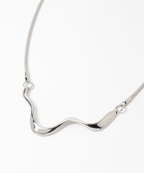 HARE(ハレ)の「2WAYヘンケイモチーフタイネックレス(HARE)(ネックレス・レディース・シルバー/シルバー系その他・FREE)」の13枚目の写真