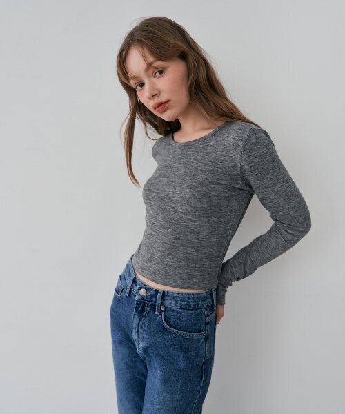 5OML（オーオーエムエル）の「レイヤードスリムロングスリーブ（メランジェグレー）（Tシャツ/カットソー・レディース・グレー・MEDIUM/LARGE）」の2枚目の写真