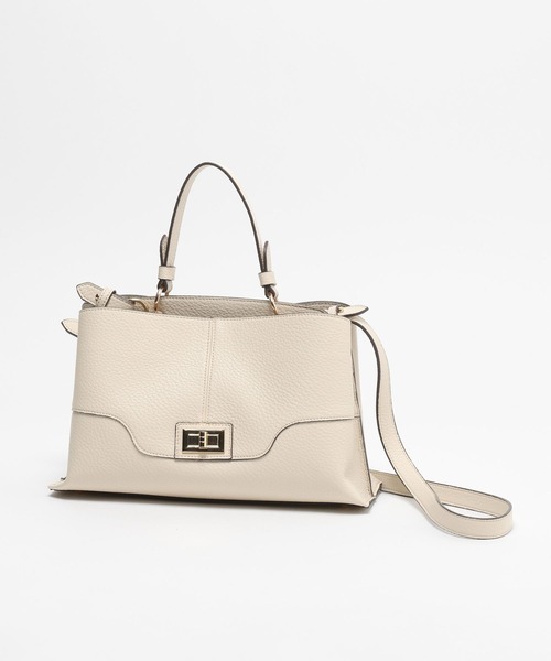 GLOBAL WORK(グローバルワーク)の「メタルワンハンドル2WAYバック/620978(ショルダーバッグ・レディース・アイボリー/ブラック/ベージュ系その他2・ONE SIZE)」の10枚目の写真