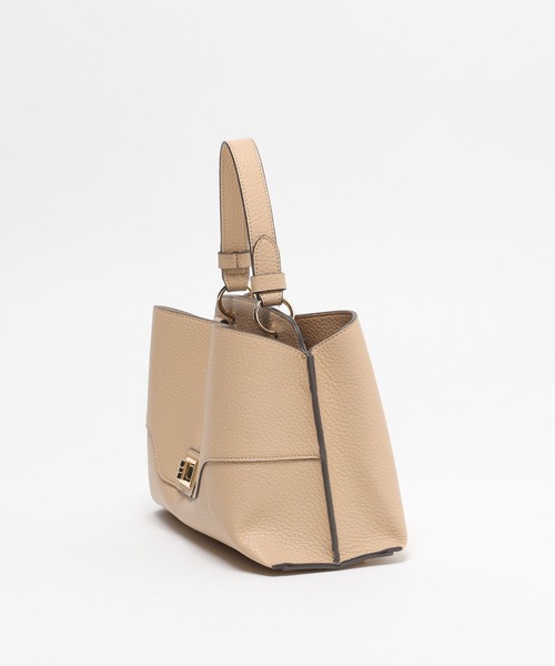 GLOBAL WORK(グローバルワーク)の「メタルワンハンドル2WAYバック/620978(ショルダーバッグ・レディース・アイボリー/ブラック/ベージュ系その他2・ONE SIZE)」の16枚目の写真