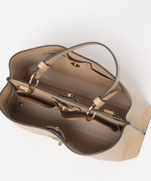 GLOBAL WORK(グローバルワーク)の「メタルワンハンドル2WAYバック/620978(ショルダーバッグ・レディース・アイボリー/ブラック/ベージュ系その他2・ONE SIZE)」の21枚目の写真