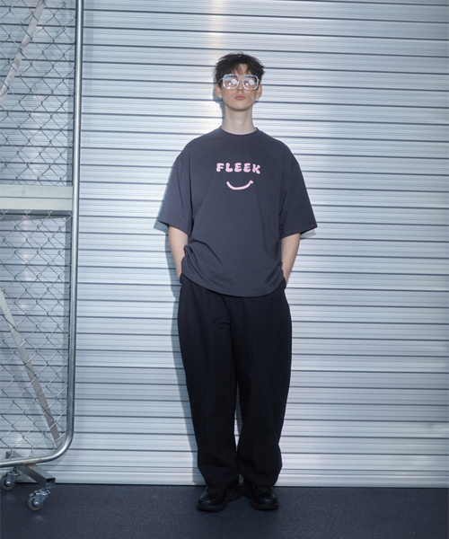 WANGGWAN(ワングァン)の「フリーク オーバーサイズ 半袖Tシャツ (チャコール)(Tシャツ/カットソー・メンズ・その他・LARGE/MEDIUM)」の3枚目の写真