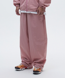 DURT（ ）の「TRAVEL RIPSTOP PANTS (PINK)（スウェットパンツ）」