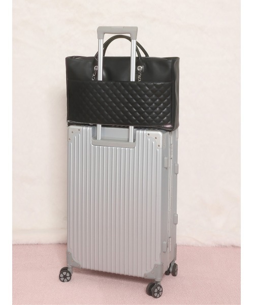 Darich(ダーリッチ)の「DDキルティングワイドマルチトートバッグ(トートバッグ・レディース・サックスブルー/ブラック/ホワイト/ピンク/イエロー/ミント/パープル・FREE)」の9枚目の写真