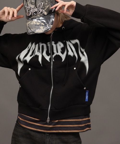 SEQUENZ(シークエンズ)の「【SEQUENZ/シークエンズ】SQNZ BLUR LOGO ZIP PK(パーカー・メンズ・杢グレー/ブルー/ブラック/ピンク・S/M/L)」の15枚目の写真