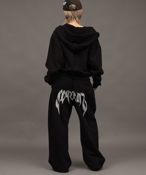 SEQUENZ(シークエンズ)の「【SEQUENZ/シークエンズ】SQNZ BLUR LOGO ZIP PK(パーカー・メンズ・杢グレー/ブルー/ブラック/ピンク・S/M/L)」の10枚目の写真