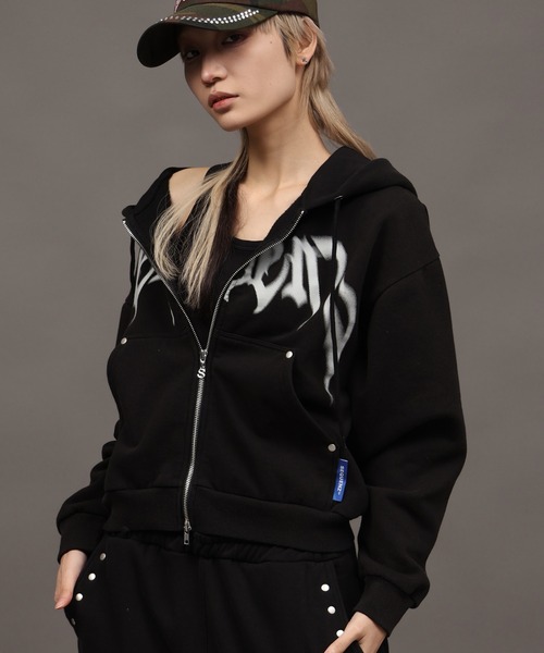 SEQUENZ(シークエンズ)の「【SEQUENZ/シークエンズ】SQNZ BLUR LOGO ZIP PK(パーカー・メンズ・杢グレー/ブルー/ブラック/ピンク・S/M/L)」の5枚目の写真
