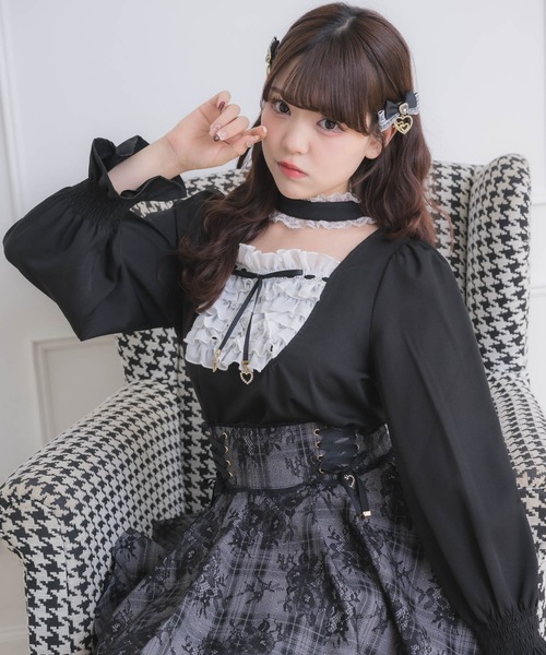 ROJITA（ロジータ）の「メイドライクフリルトップス（シャツ/ブラウス・レディース・グレー/ブラック/ピンク・FREE）」の2枚目の写真