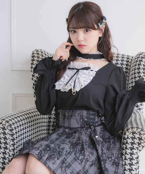 ROJITA（ロジータ）の「メイドライクフリルトップス（シャツ/ブラウス・レディース・グレー/ブラック/ピンク・FREE）」の9枚目の写真