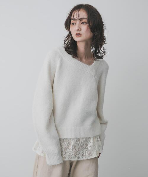 SENSE OF PLACE by URBAN RESEARCH(センスオブプレイスバイアーバンリサーチ)の「アシメネックニット(ニット/セーター・レディース・レッド/グレー/アイボリー/ブラック/ライトブルー・ONE)」の15枚目の写真