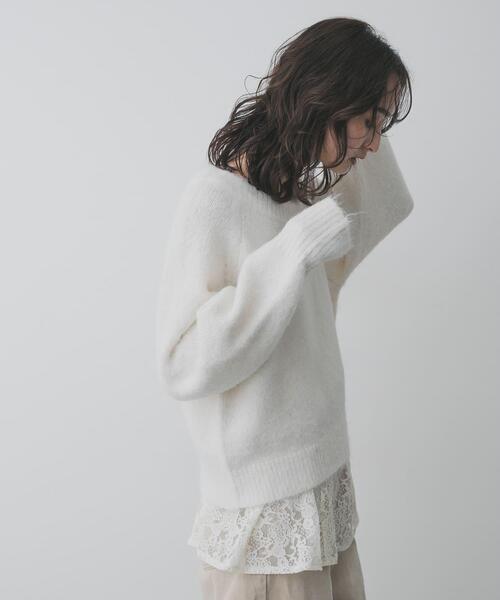SENSE OF PLACE by URBAN RESEARCH(センスオブプレイスバイアーバンリサーチ)の「アシメネックニット(ニット/セーター・レディース・レッド/グレー/アイボリー/ブラック/ライトブルー・ONE)」の14枚目の写真