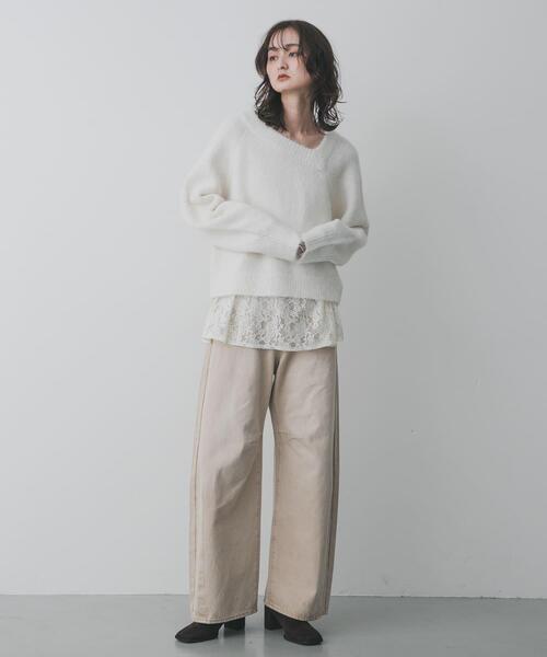 SENSE OF PLACE by URBAN RESEARCH(センスオブプレイスバイアーバンリサーチ)の「アシメネックニット(ニット/セーター・レディース・レッド/グレー/アイボリー/ブラック/ライトブルー・ONE)」の13枚目の写真