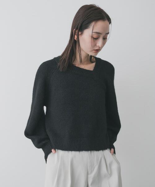 SENSE OF PLACE by URBAN RESEARCH(センスオブプレイスバイアーバンリサーチ)の「アシメネックニット(ニット/セーター・レディース・レッド/グレー/アイボリー/ブラック/ライトブルー・ONE)」の20枚目の写真