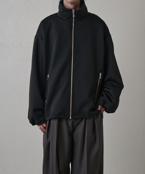 Lui's（ルイス）の「リラックス スタンドブルゾン（スウェット・メンズ・グレー/ブラック/ネイビー/ライトグレー・S/M）」の2枚目の写真